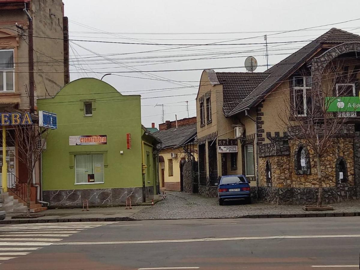 Daire двухярусная в центре мукачева, улица мира