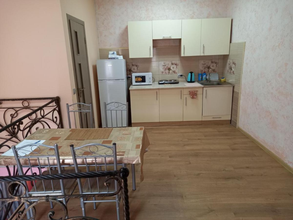 двухярусная в центре мукачева, улица мира Апартаменты Мукачево